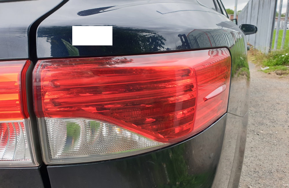 Toyota Avensis T4 D4D Rear light drivers